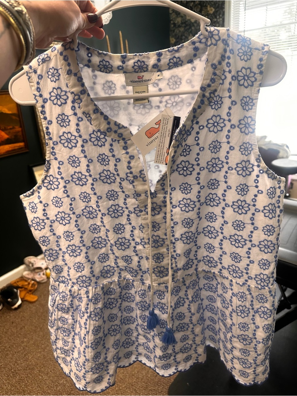 Vineyard Vines White Sleeveless Blue Floral Tie-Front Peplum Top